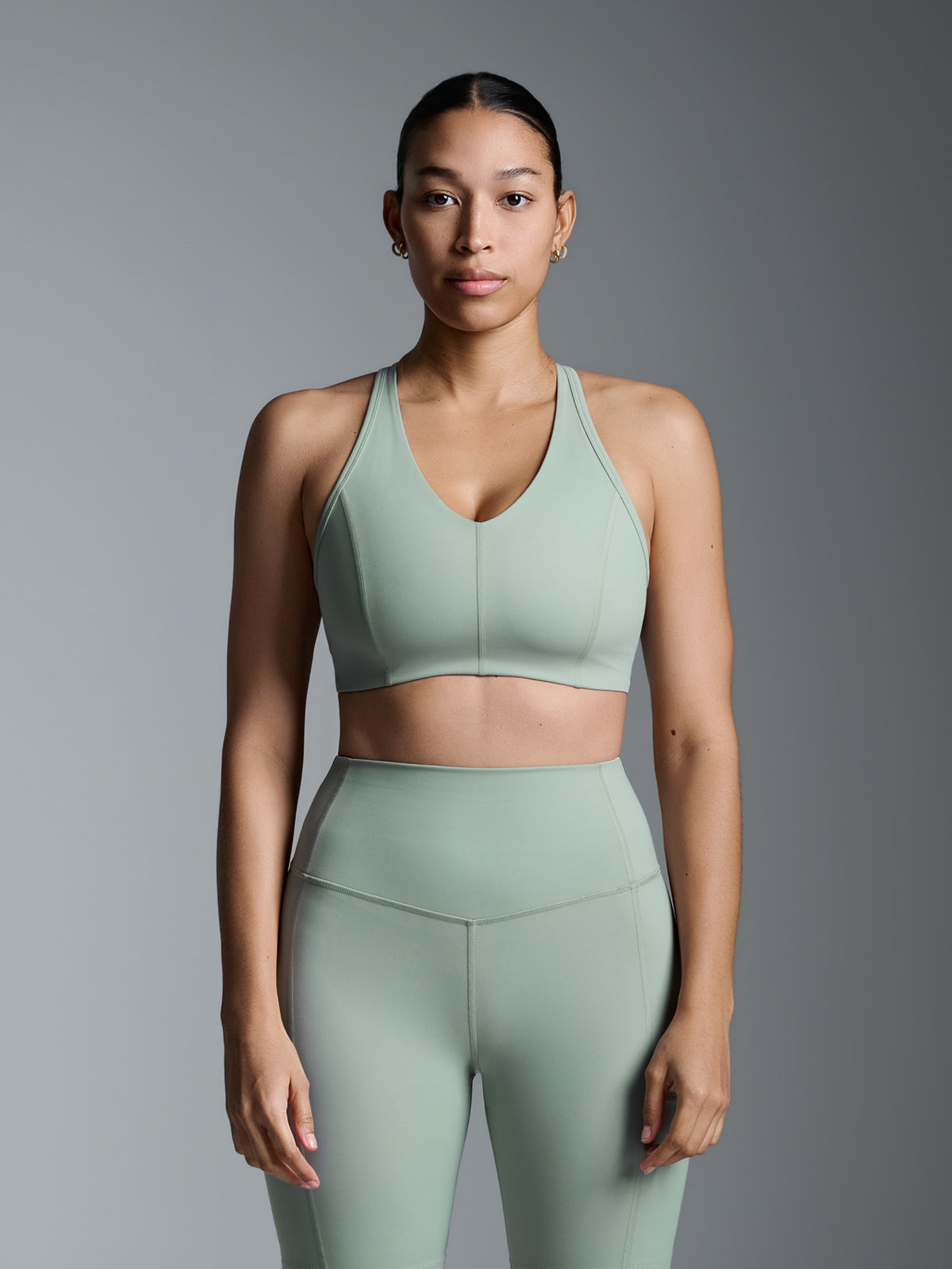 FEMME FATALE Sports Bra Fog