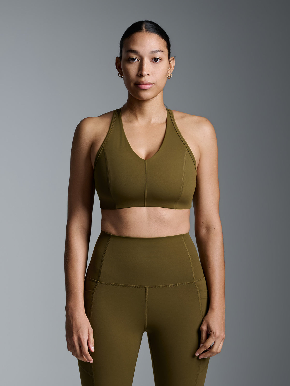 FEMME FATALE Sports Bra Light Olive