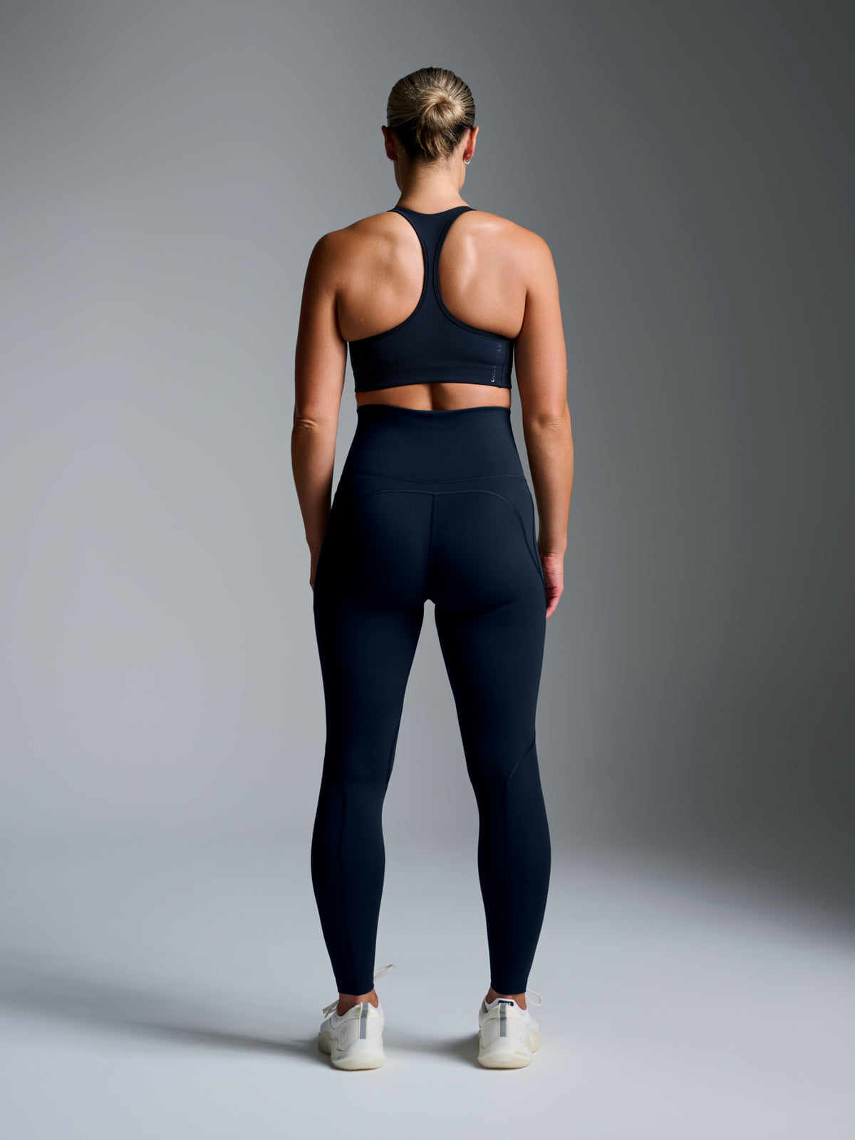 FATAL ATTRACTION 8/8 Super High Rise Legging Midnight